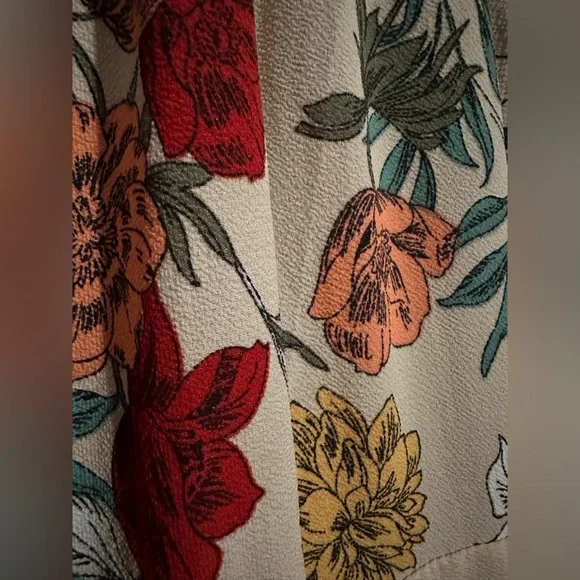 Promesa Floral Long Sleeve Wrap Dress - Picture 9 of 11